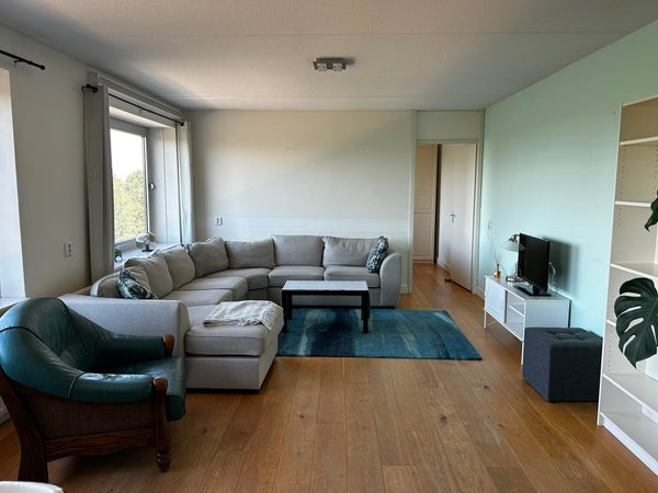 House Image 5