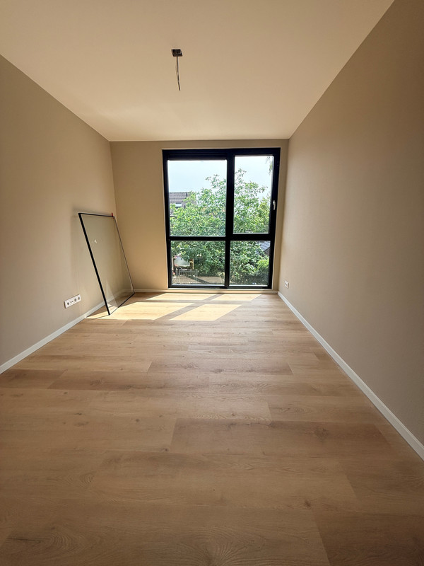 House Image 2