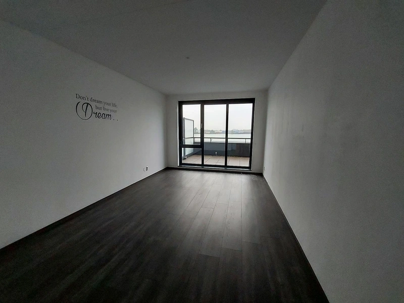 House Image 5