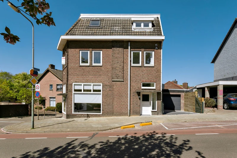 House Image 4