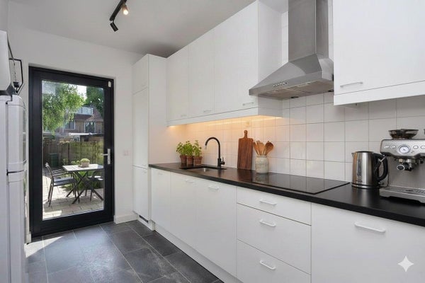 House Image 5