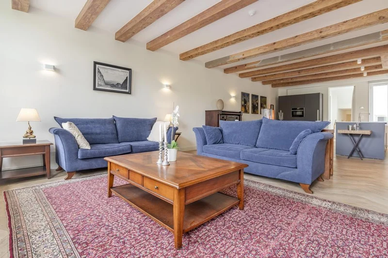 House Image 3