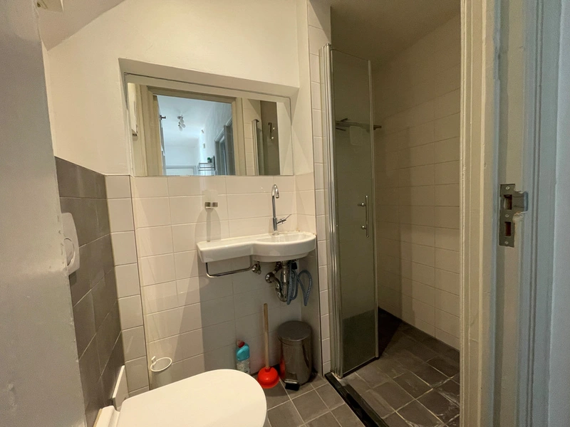 House Image 3
