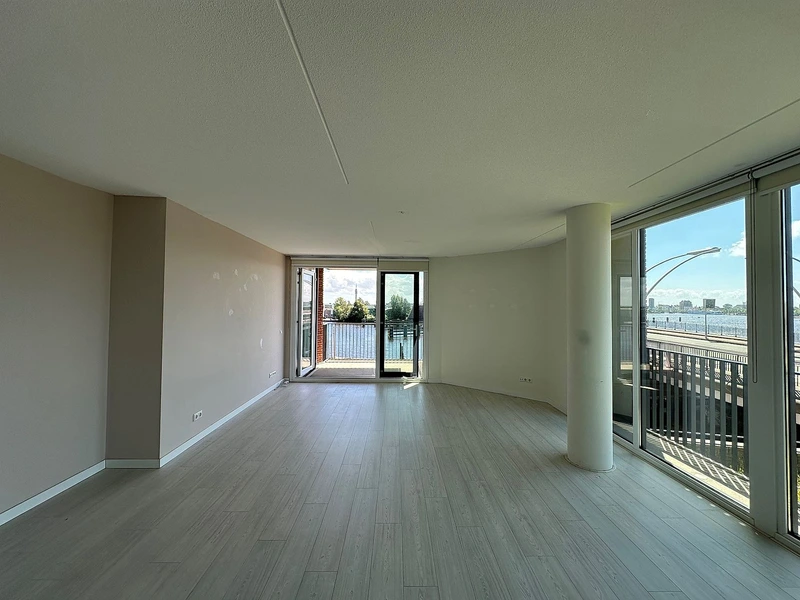 House Image 2