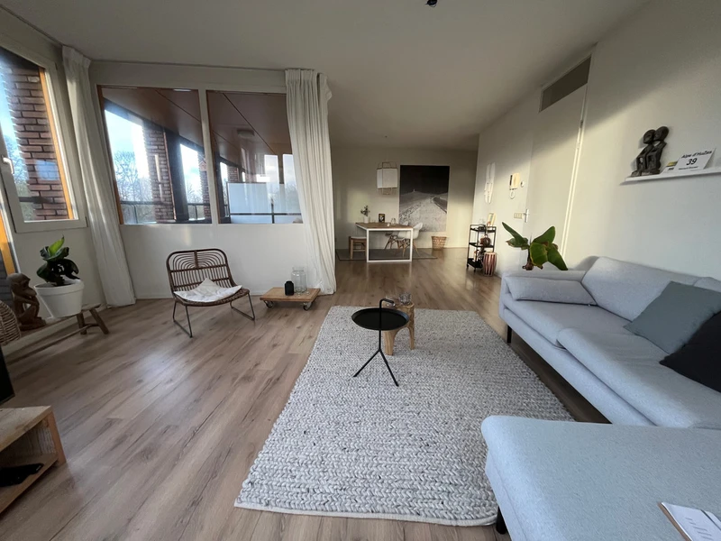 House Image 4