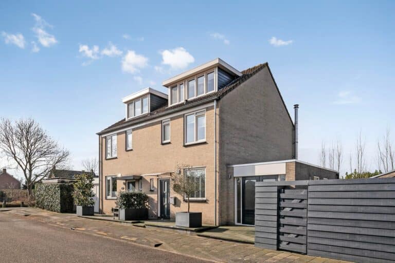 House Image 2