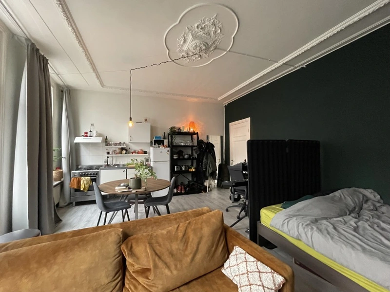 House Image 5