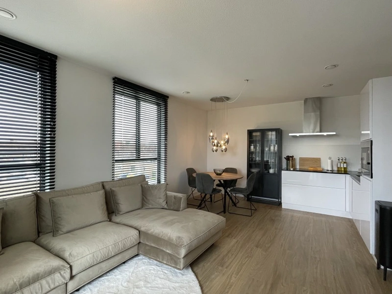 House Image 4