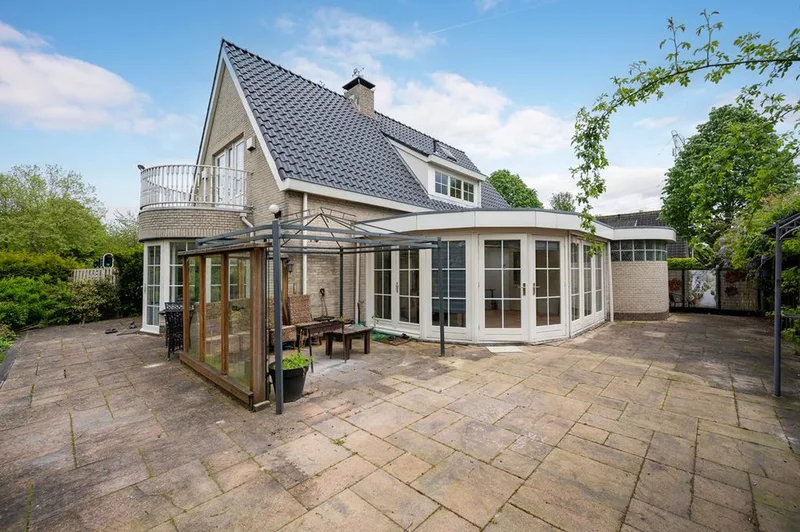 House Exterior