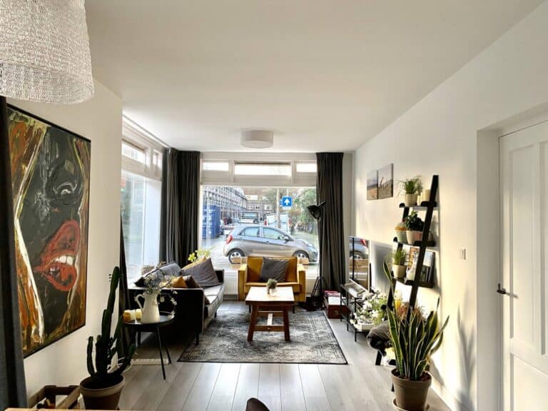 House Image 2