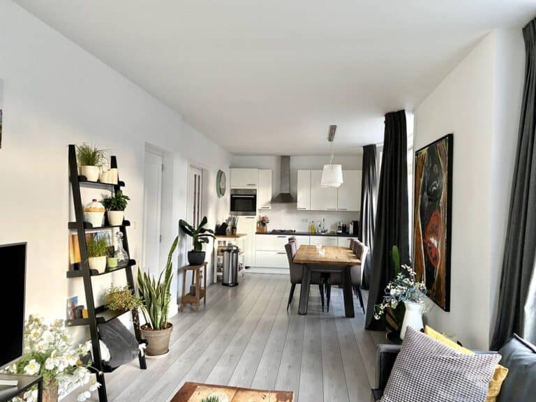 House Image 5