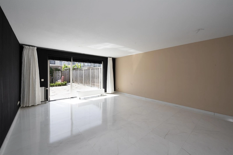 House Image 2