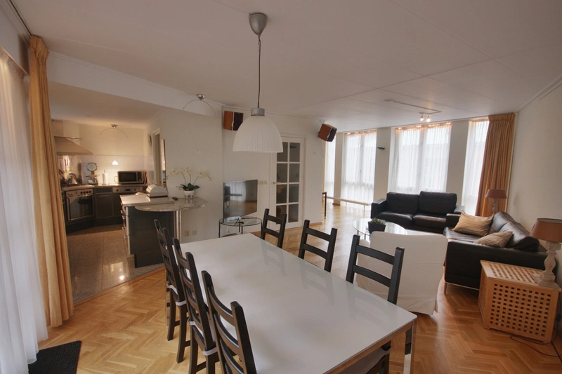 House Image 2