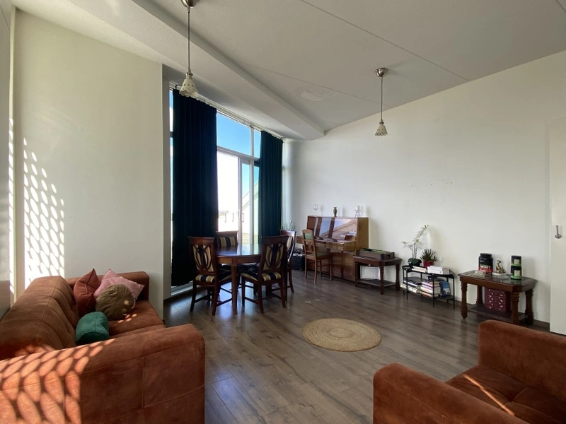 House Image 3