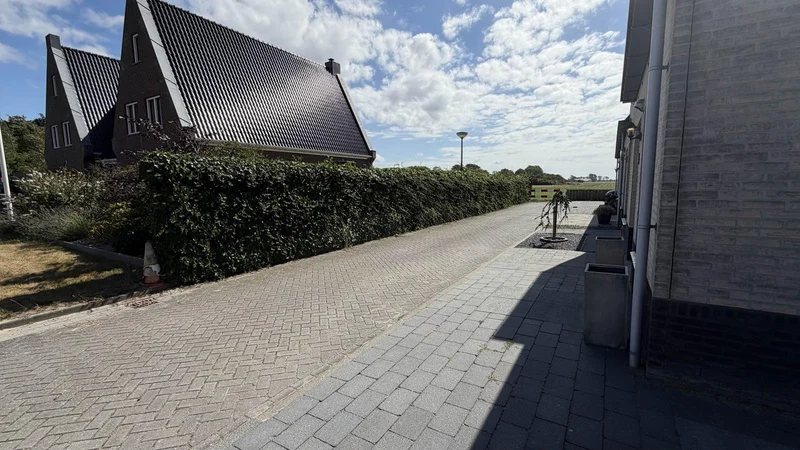 House Image 3