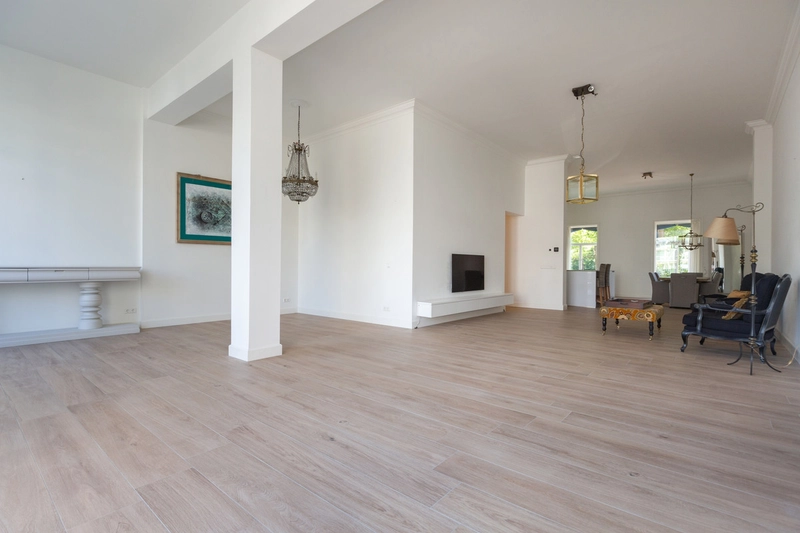 House Image 2