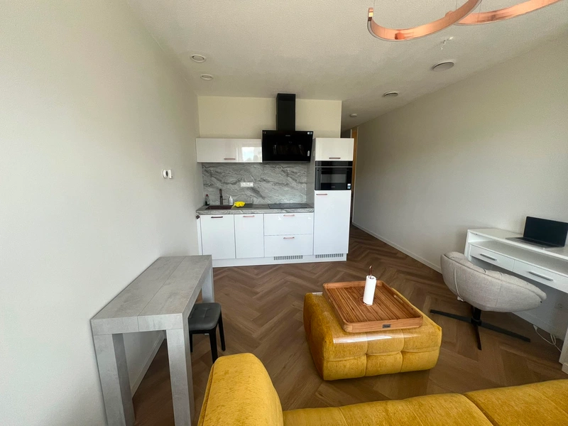 House Image 5