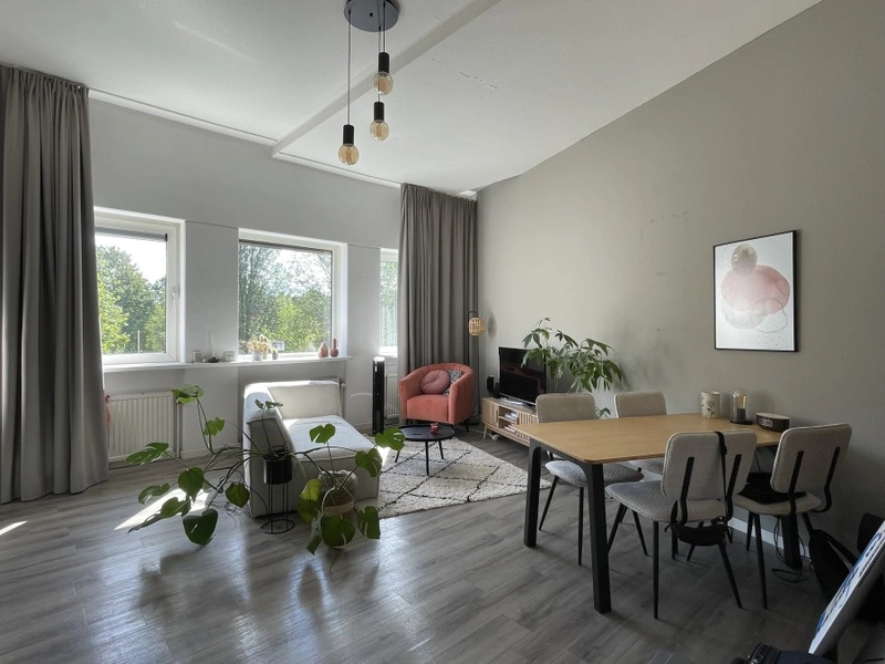 House Image 2