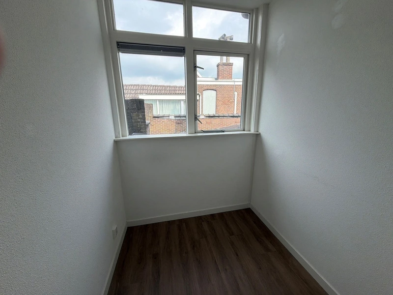 House Image 4