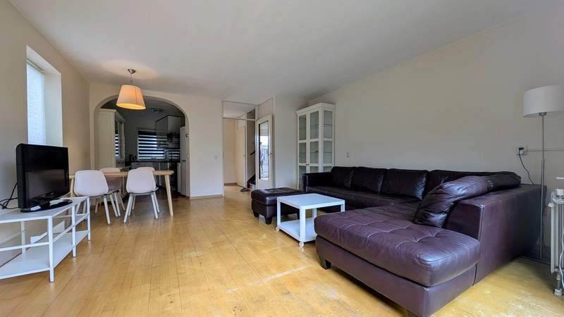 House Image 3
