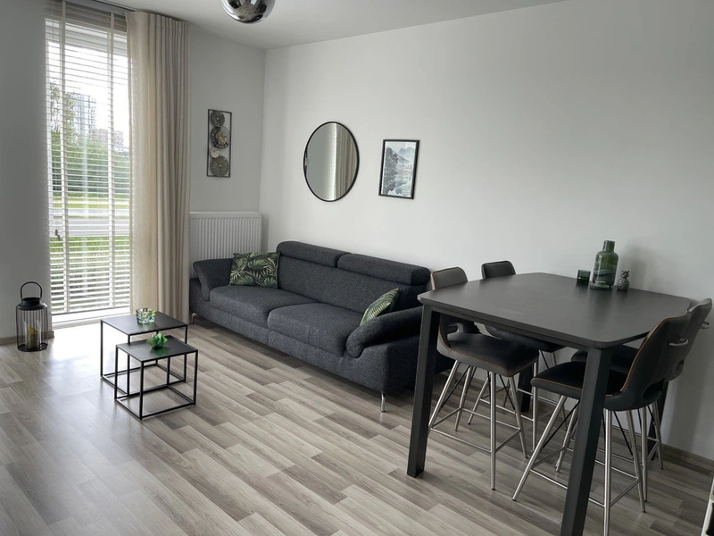 House Image 4