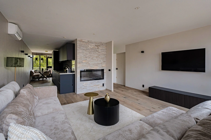 recent house