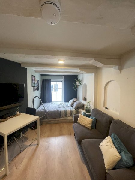 recent house