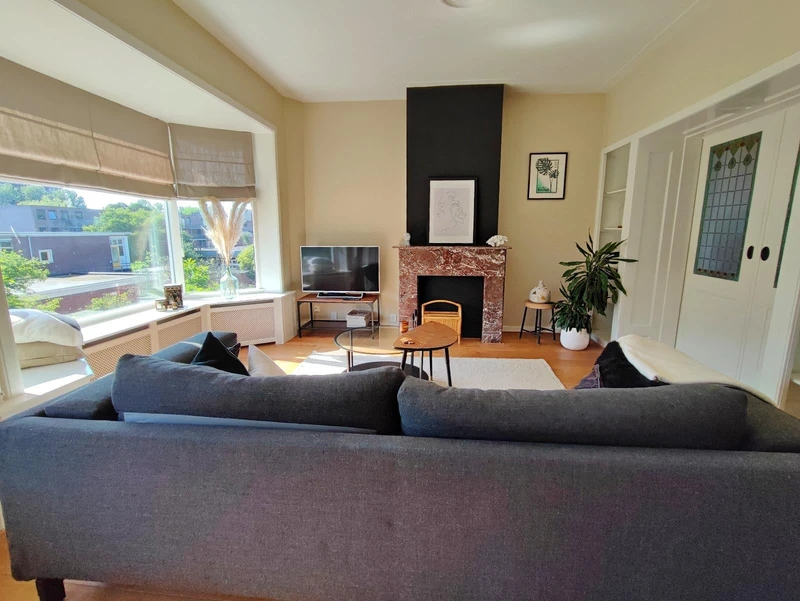 House Image 4