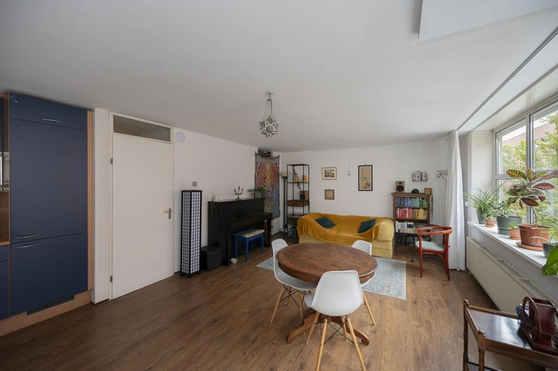 House Image 4