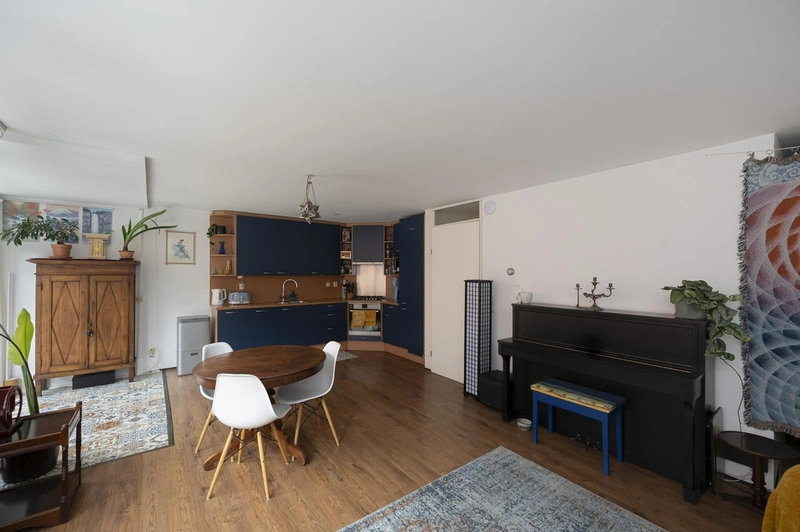House Image 5