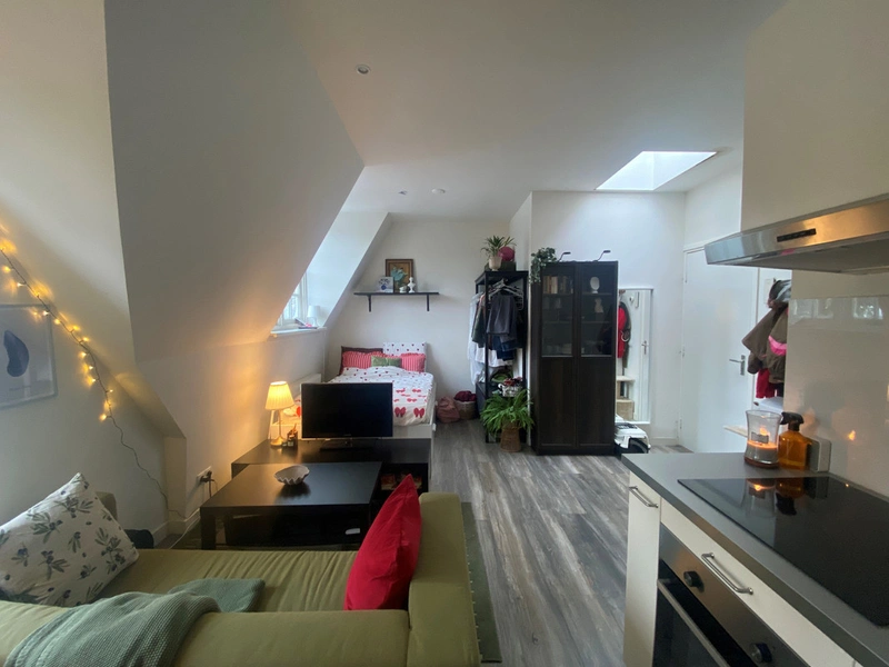 House Image 5