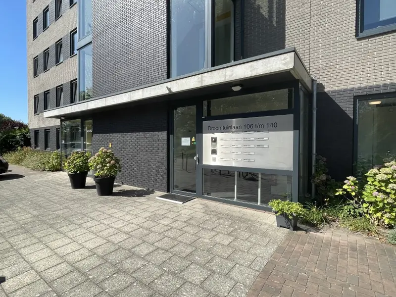 House Image 2