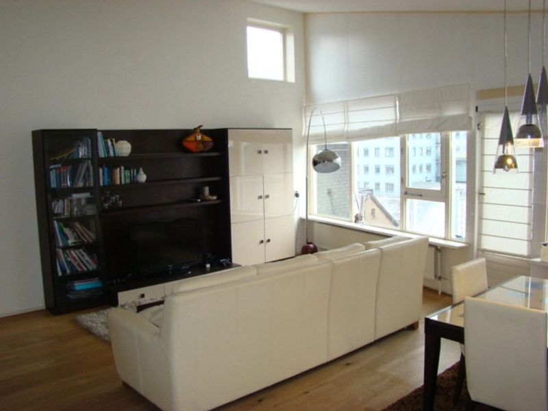 House Image 5