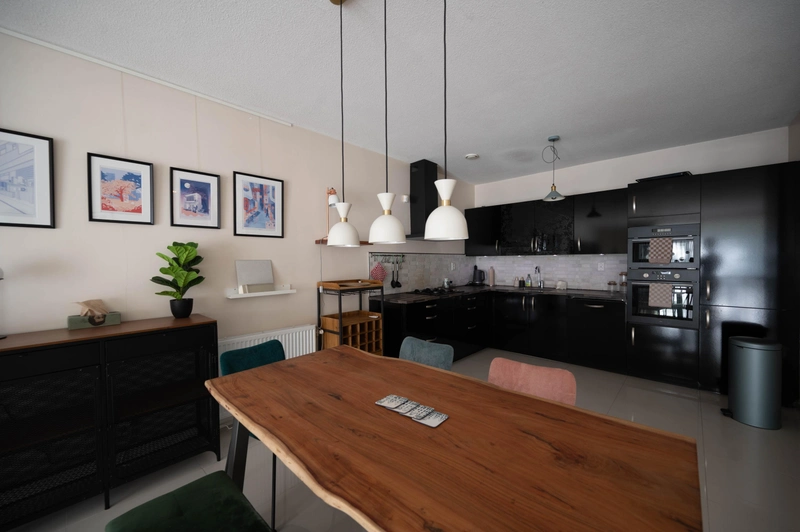 House Image 5