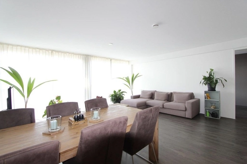 House Image 4
