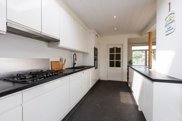 House Image 4