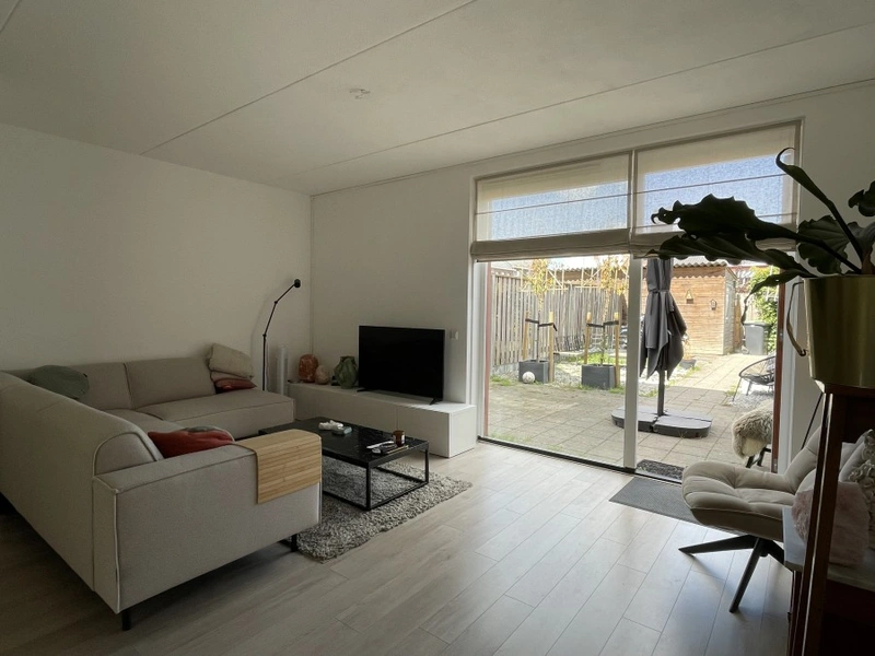 House Image 2