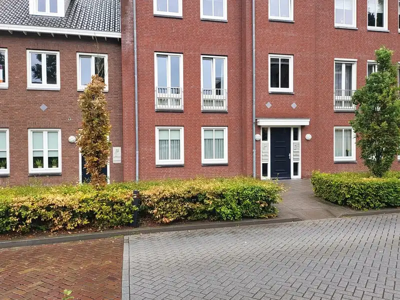 House Image 2