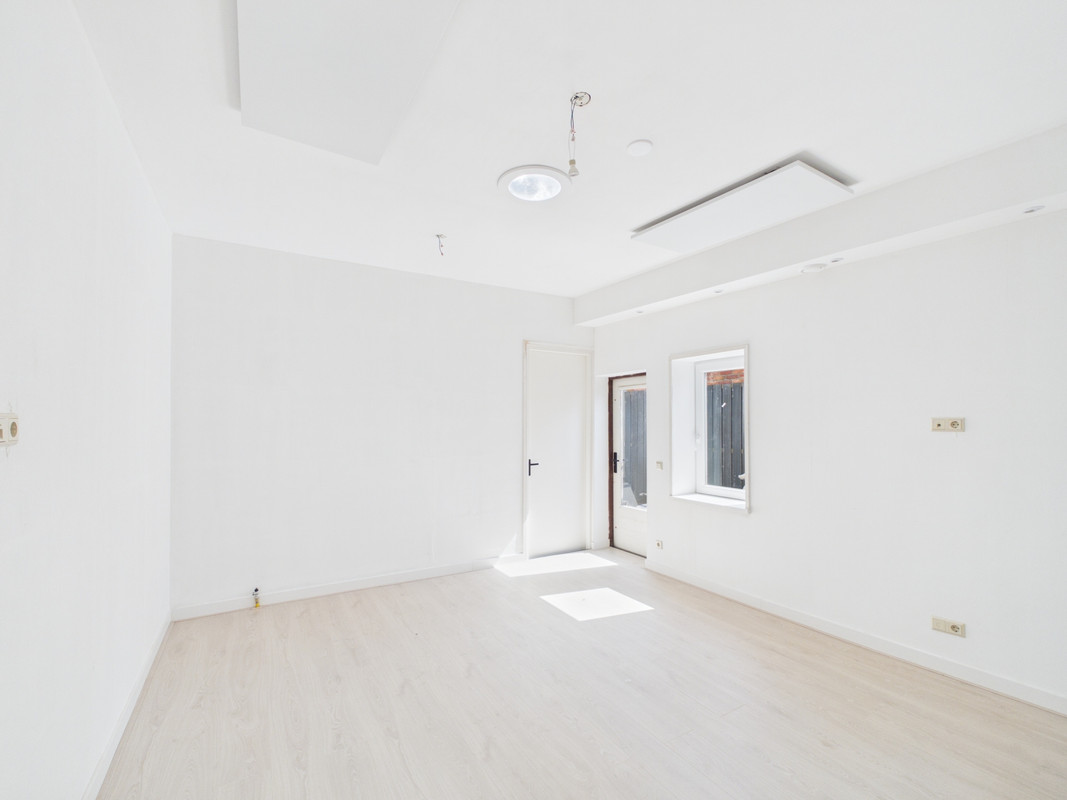House Image 5