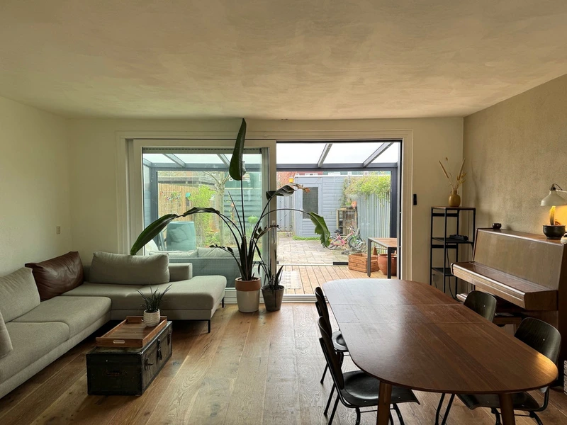 House Image 5
