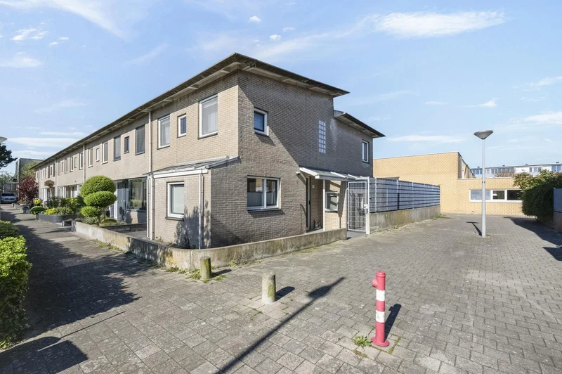 House Image 2
