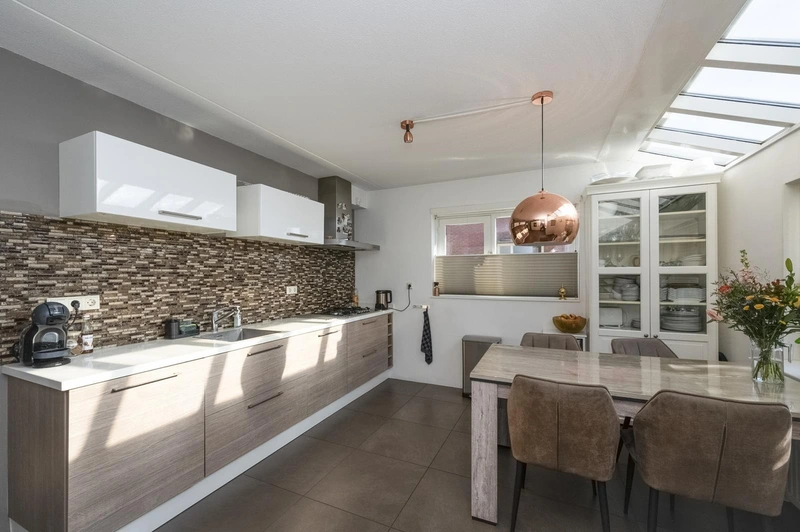 House Image 5