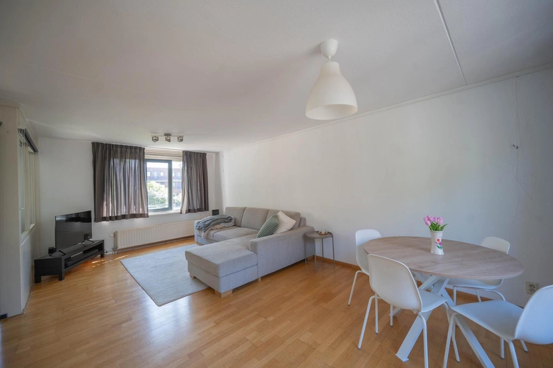 House Image 2