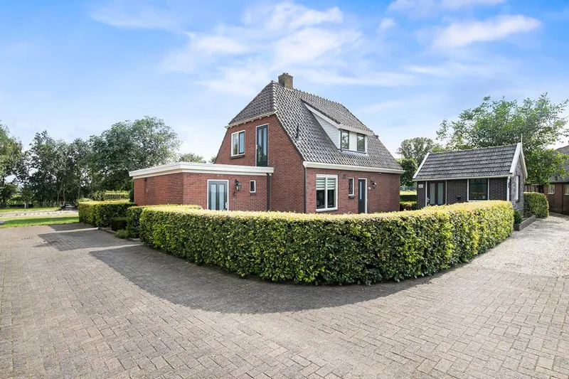 House Image 2