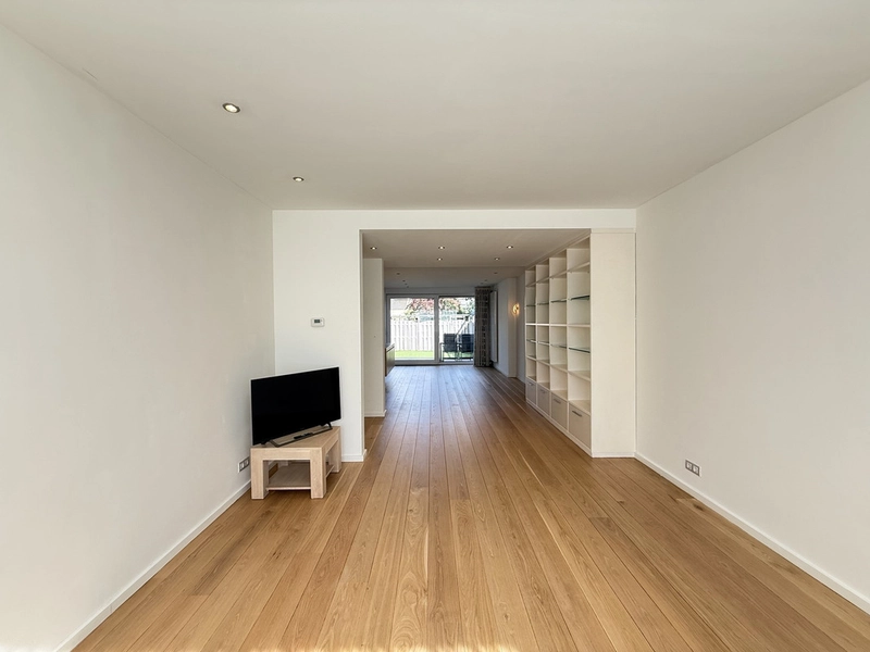 House Image 4