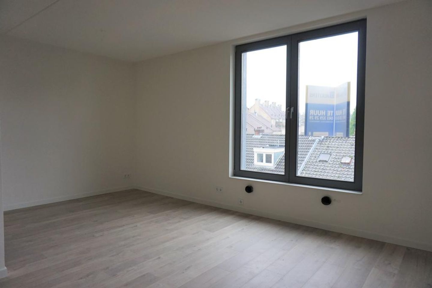 House Image 5