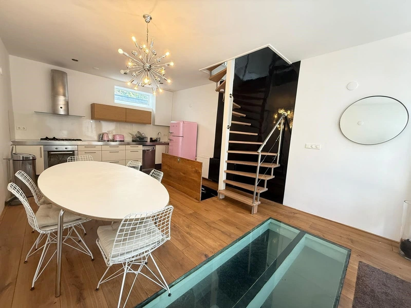 recent house