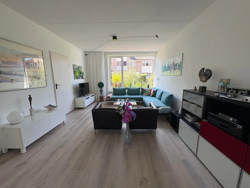 House Image 3