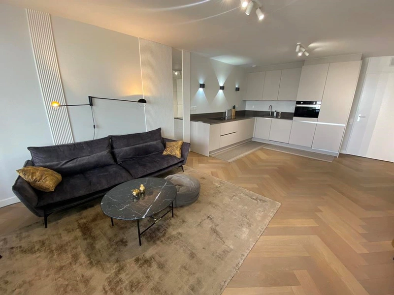House Image 3