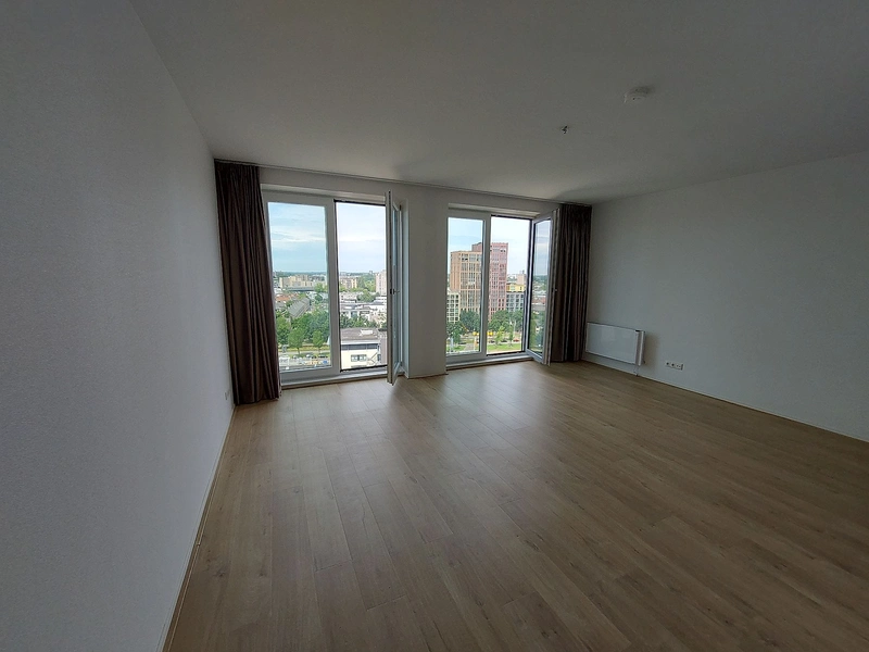 House Image 5